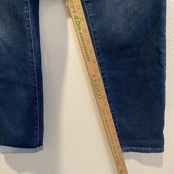 Judy Blue Boyfriend Jeans Size 9/29 Medium wash Cuffed High‎ Rise Style JB88608 - Picture 6 of 10